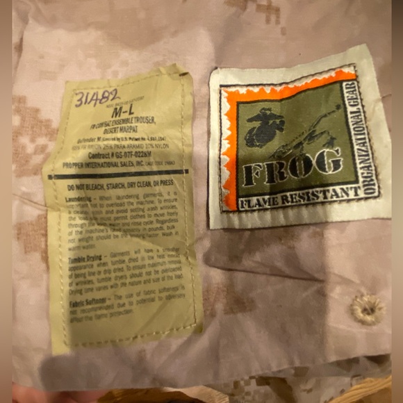 Men’s Army surplus cargo camouflage pants - Picture 4 of 4